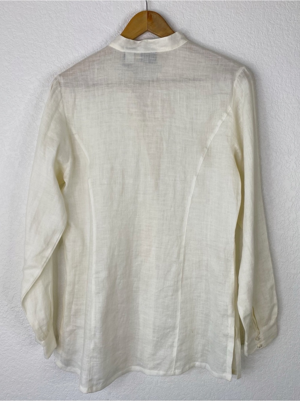 Vintage Gap Ivory 100% Irish Linen Button Front Blouse - Picture 8 of 8